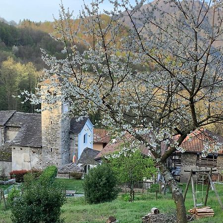 Affittacamere Montagne Verdi Varallo Ngoại thất bức ảnh